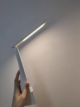 Load image into Gallery viewer, Maidebao Desk lamps, soysout Eye-Caring Table Lamp with USB Charging Port