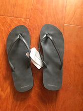 Load image into Gallery viewer, Melumeloo Beach shoes, casual outdoor beach shoes, vacation, travel