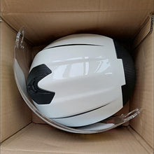 Load image into Gallery viewer, Moolyca sports helmet, skateboard helmet, cycling sports helmet impact resistance