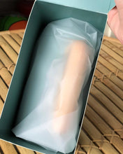 Load image into Gallery viewer, PHOLITA Cups, Wood Handle Tea Cups, Chinese Ceramic Tea Cup, with Infuser and Lid, Matte Green