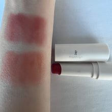 Load image into Gallery viewer, Prtyfshngrl rouge, high pigment matte lipstick