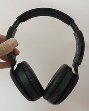 Load image into Gallery viewer, SIKUCC headphones wireless over ear bluetooth headphones, 20H playtime, hi-Res audio, deep bass, memory foam ear cups