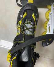 Load image into Gallery viewer, TYBOOL inline skates, adjustable inline skates, suitable for children and adults. 4 PU flashes to light up the wheels. Includes protective equipment and accessories for outdoor recreation and sports