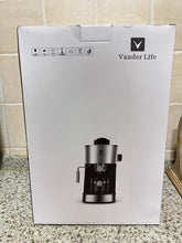 Load image into Gallery viewer, V VANDER LIFE coffee pot, integrated coffee brewer, polished silver
