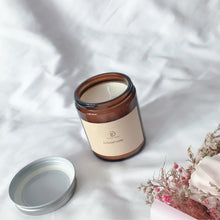 Load image into Gallery viewer, YUNFU RUJU Perfumed Candles,50 hours burn, relax aromatherapy candles