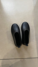Load image into Gallery viewer, aohuiwangdianzi Rubber shoes,Rubber Elastic Solid Waterproof Anti-Slip Shoes