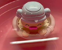 Load image into Gallery viewer, cutie pumpkin bath toy, pink pig baby bathroom play water bath toy bathroom shower beach play water cartoon classic children’s educational toy