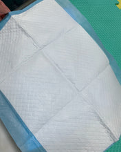 Load image into Gallery viewer, greenpoint disposable pet diapers 12.9 inches X 17.7 inches (50 pieces), incontinence pads for domestic pet dogs