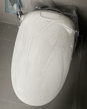 Load image into Gallery viewer, jayden toilet,One Piece Toilet - Tall Elongated Bathroom Toilet Comfort Height Dual Flush White Ceramic Modern Small Bathroom One Piece Toilet