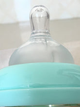 Load image into Gallery viewer, winnaSun Baby bottles, anti coliform baby bottle, wide neck breast milk bottle