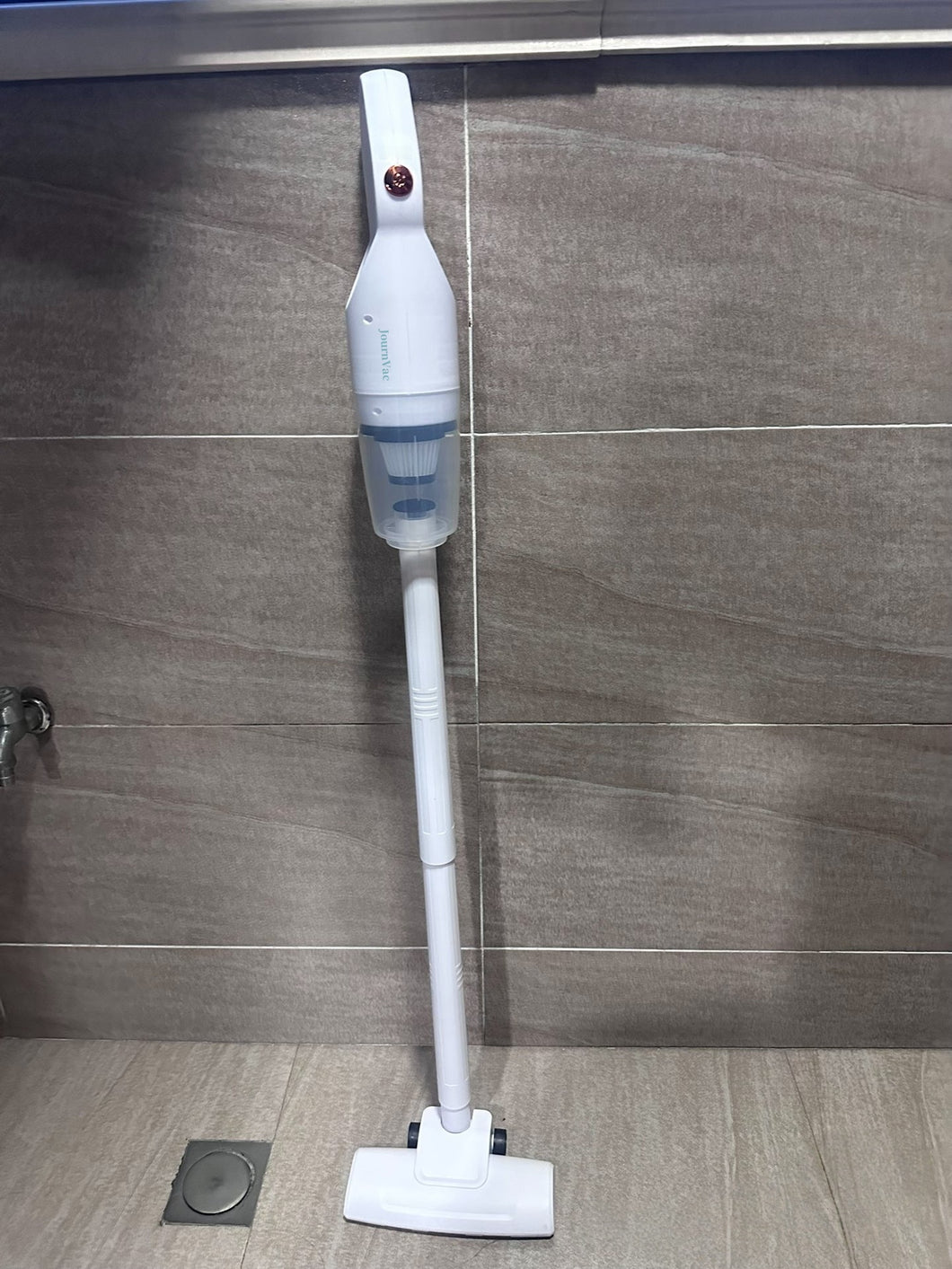 JournVac Home vacuum cleaner, fast and effective vacuuming