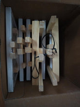 Load image into Gallery viewer, TAVOLOZA easel, adjustable in height and working angle, suitable for classroom art activities, etc
