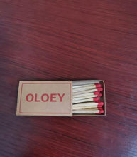 Load image into Gallery viewer, OLOEY Matches, boxed, kitchen camping igniters
