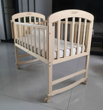 Load image into Gallery viewer, OLOEY Cribs，Basic fixed side daycare baby crib
