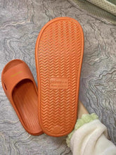 Load image into Gallery viewer, HHOUHHUA Slippers, non slip, quick drying, suitable for daily household use
