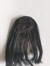 Load image into Gallery viewer, YONICO Wigs, black wig, short straight synthetic wig
