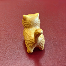 Load image into Gallery viewer, OLOEY Wood carvings，Handmade Wooden Cat Art Carvings
