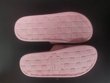 Load image into Gallery viewer, RICH LEAF Slippers, ultra soft women&#39;s slippers for comfort
