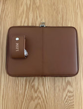 Load image into Gallery viewer, LISM Cigar cases,leather cedar cigar box
