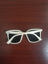 Load image into Gallery viewer, LISM Sunglasses，Lightweight sports sunglasses for men and women
