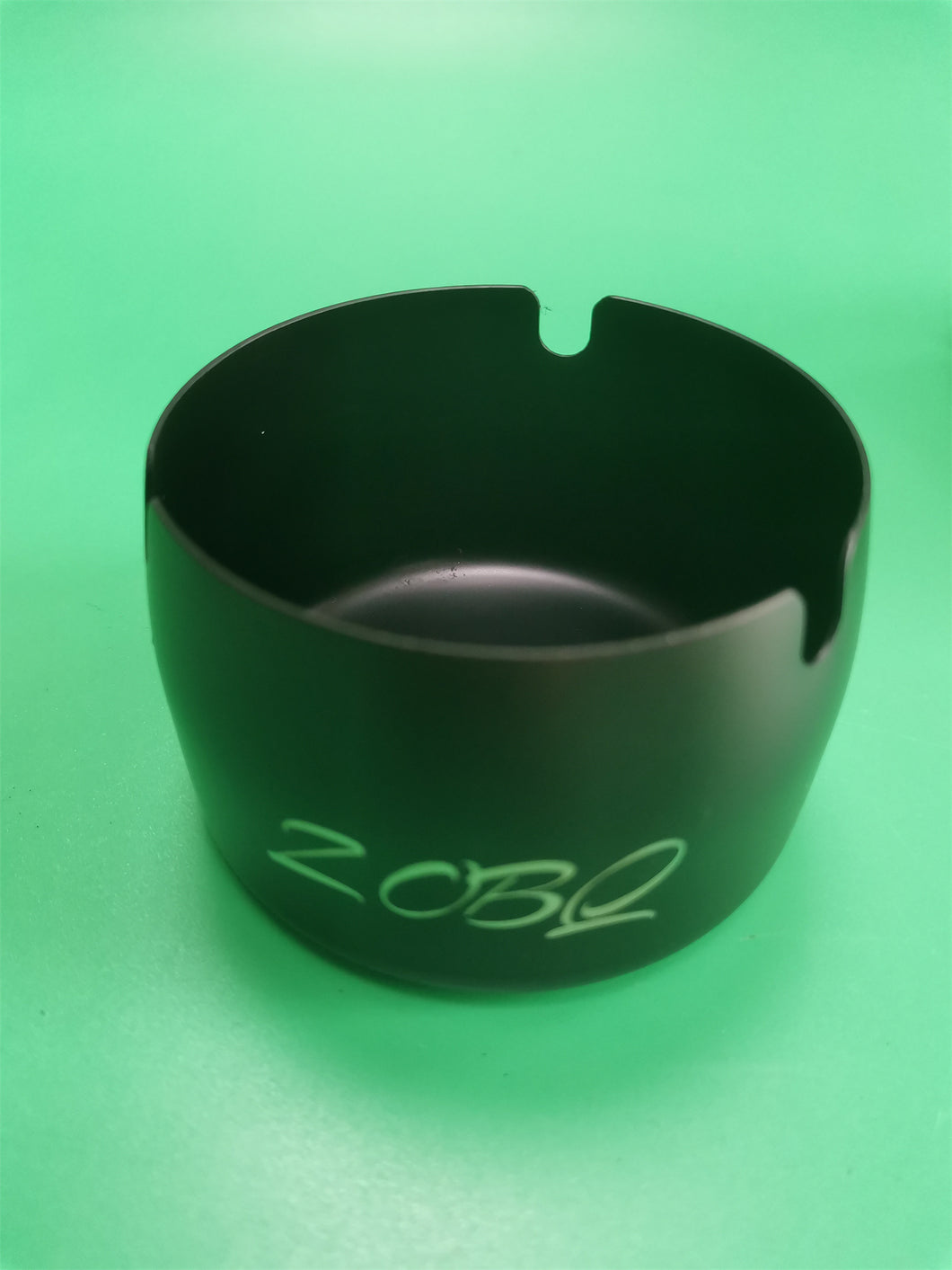 ZOBQ Ashtrays，Circular black economical phenolic ashtray