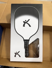 Load image into Gallery viewer, Cricket racket, sturdy and durable
