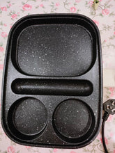 Load image into Gallery viewer, Fenotra Electric skillets, stainless steel composite bottom, sturdy and durable
