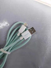 Load image into Gallery viewer, seinsung Electric charging cables,high speed synchronous data cable, compatible with iPhone
