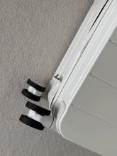 Load image into Gallery viewer, Handcase light hard surface trolley case，4 Wheels Travel Luggage
