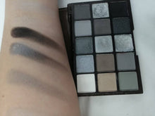Load image into Gallery viewer, AloeVey Eye shadow, color palette, travel size

