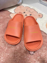 Load image into Gallery viewer, HHOUHHUA Slippers, non slip, quick drying, suitable for daily household use
