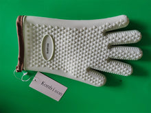 Load image into Gallery viewer, Konbison Oven mitts,Heat resistant silicone oven gloves for kitchen baking and cooking
