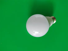 Load image into Gallery viewer, sessuwon Lamp bulbs, natural daylight bulbs used for eye care in study, office, bedroom, and living room
