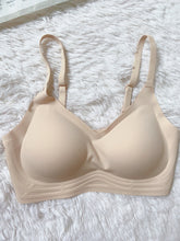 Load image into Gallery viewer, YUEBINMODA Underwears, bra, sexy and fashionable, adjustable without steel ring
