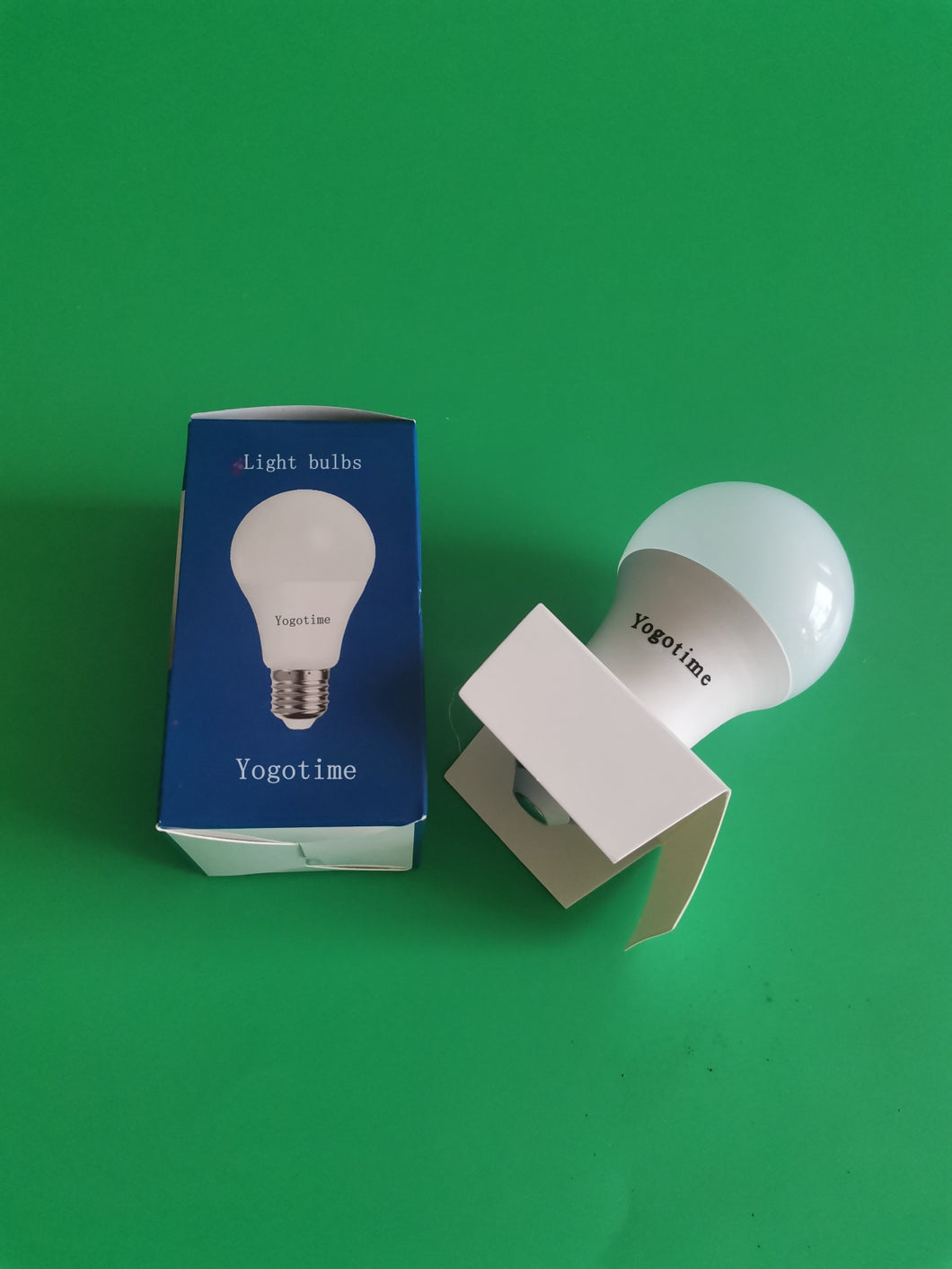 Yogotime Light bulbs, easy to install, environmentally friendly, zero glare
