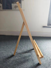 Load image into Gallery viewer, TAVOLOZA easel, adjustable in height and working angle, suitable for classroom art activities, etc
