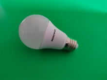 Load image into Gallery viewer, sessuwon Lamp bulbs, natural daylight bulbs used for eye care in study, office, bedroom, and living room
