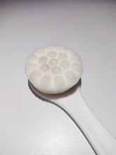 Load image into Gallery viewer, Sarasonic Non-electric facial cleansing brushes，Ultra fine soft bristles deeply clean pores
