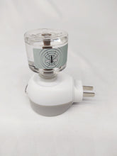 Load image into Gallery viewer, Digitaviva Plug-in diffusers for mosquito repellents,outdoor diffuser effectively protects mosquitoes
