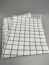 Load image into Gallery viewer, DGDONGYU Non-paper doilies, washable, wrinkle resistant, high-quality polyester fabric
