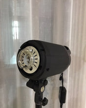 Load image into Gallery viewer, GoollRend camera light, 150W LED video light, 5600K±200K studio light, with remote control and reflector, used for video recording, children&#39;s photography, outdoor shooting
