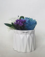 Load image into Gallery viewer, SQIALOUN artificial flowers, roses with green leaves bouquets, used for home decoration and wedding decorations, 3 bouquets in a pot.
