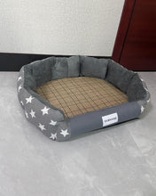 Load image into Gallery viewer, YUBYSAE Round Fluffy Soft Dog Beds,Donut Anti Anxiety Pet Bed,Orthopedic Warm Comfort Pets Beds
