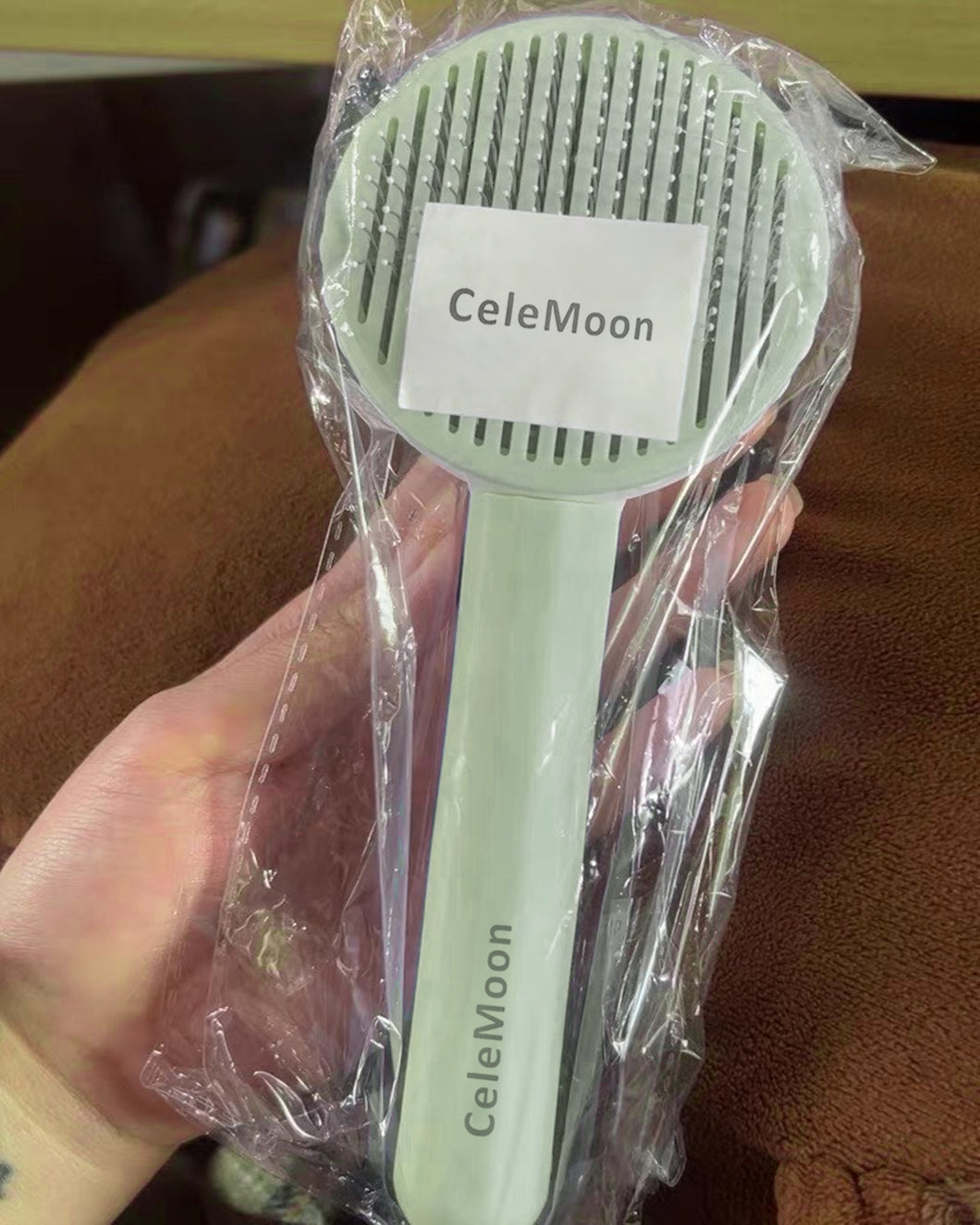 CeleMoon Cat Grooming Brush, Brush for Dogs and Cats Shedding & Grooming, Self Cleaning Pet Brush