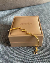 Load image into Gallery viewer, JalPardus gold bracelet, opening and closing jewelry, 14kt, exquisite design, atmosphere
