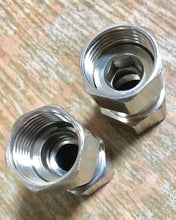 Load image into Gallery viewer, Mocoker metal pipe fittings, 2 304 stainless steel compression fitting ferrules, 5/16&quot; tube outer diameter x 1/4&quot; NPT male thread, straight adapter and double ferrule connection
