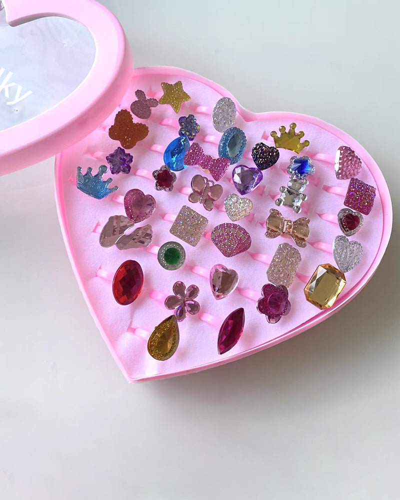WymbsYdky Little Girl Jewel Rings in Box, Girl Pretend Play and Dress Up Rings (Lovely Ring)