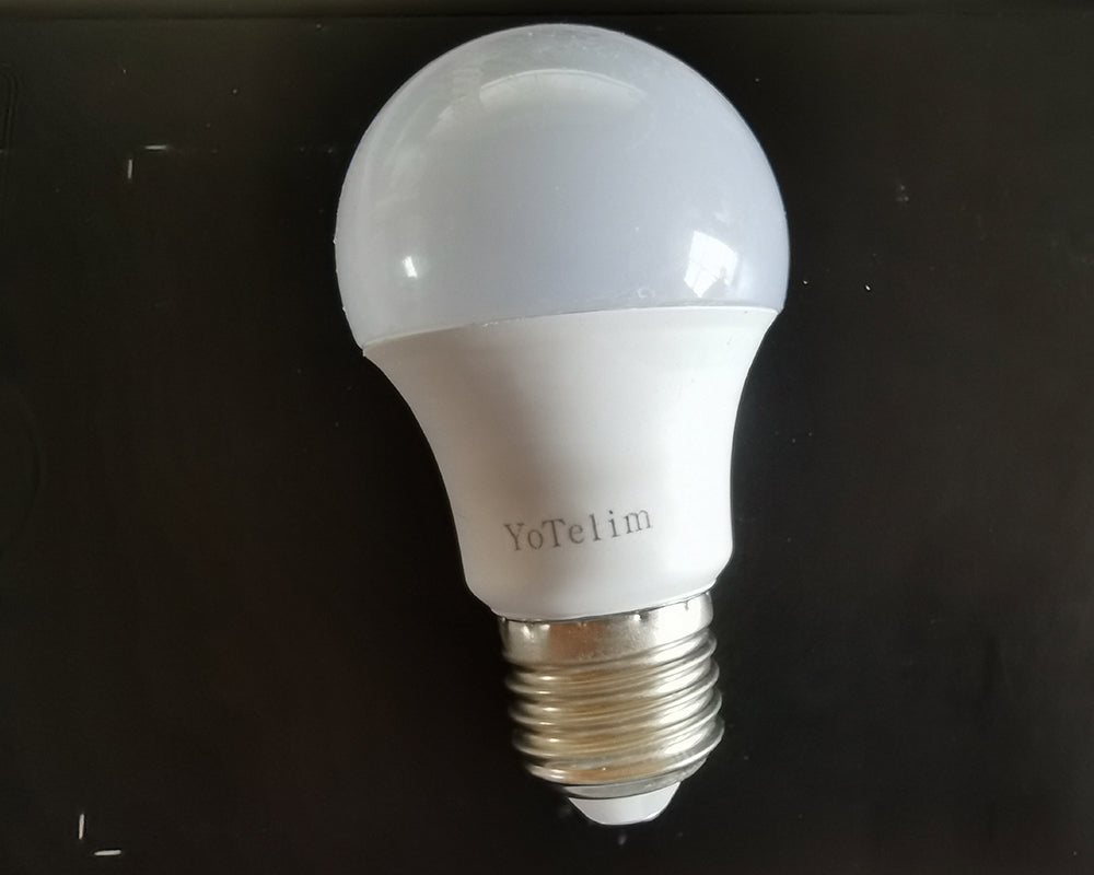 YoTelim bulb, LED bulb, natural daylight bulb, eye protection, suitable for study, office, bedroom, living room, 11W