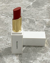 Load image into Gallery viewer, GuteFarbe True Red with a Matte Finish - High-Pigment Color
