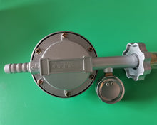 Load image into Gallery viewer, FILLBA Metal valves,Bronze Union PEX  Pressure Regulator w/ Gauge
